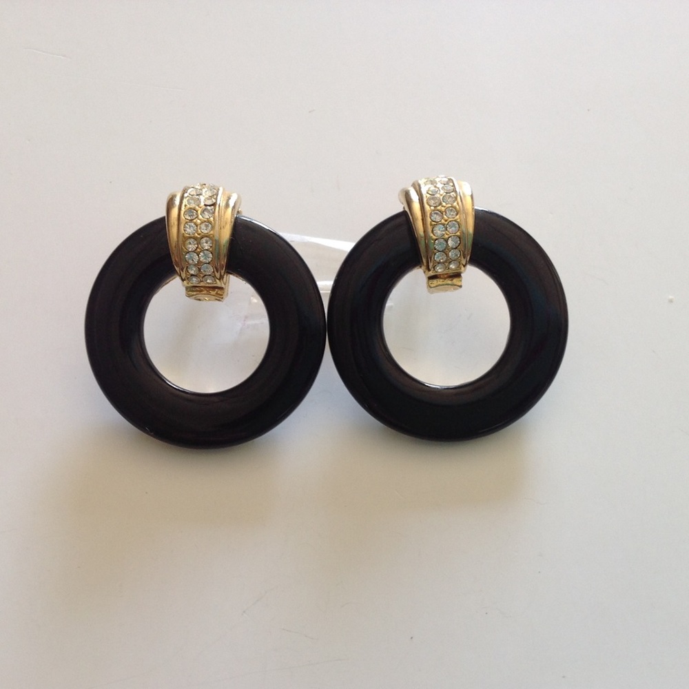 Vintage black/gold earrings